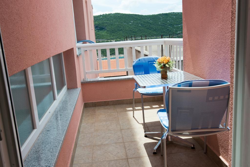 Apartments Mampas Neum Chambre photo
